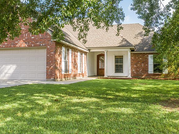 3rd image of 609 Beacon Dr