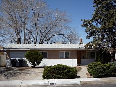 1517 Mary Ellen St NE