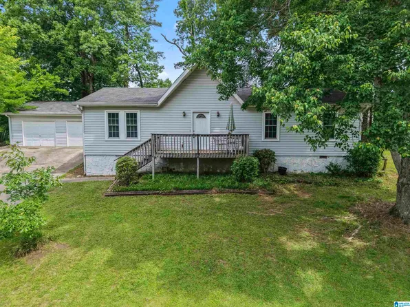 209 Annetta Cir, Trussville, AL 35173