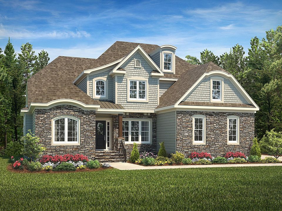 2nd image of 2033 Vandiver Way