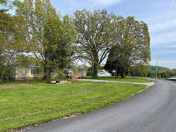 3rd image of 1992 M Houk Ln