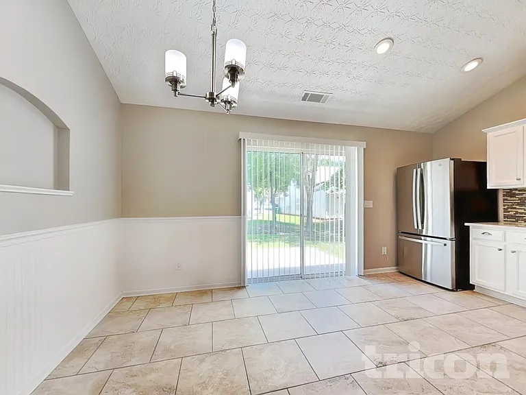 3692 Tullamore Ln — Photo 4
