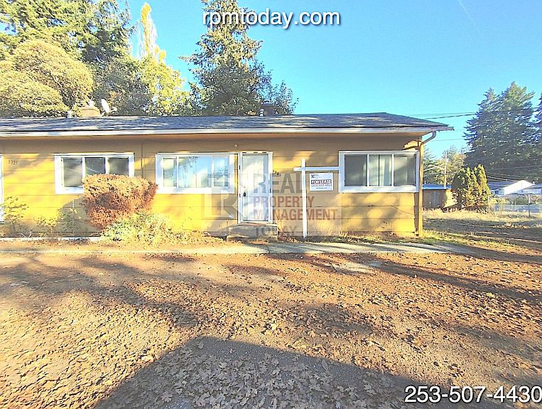 1st image of 8323 Lawndale Ave SW