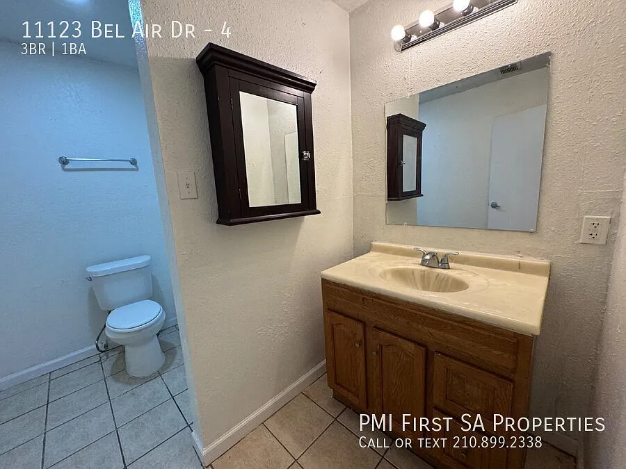 Fourplex 3 bedroom unit is ready to move in in Castle Hill. — Photo 3