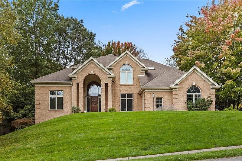 107 Breckenridge Dr photo 1