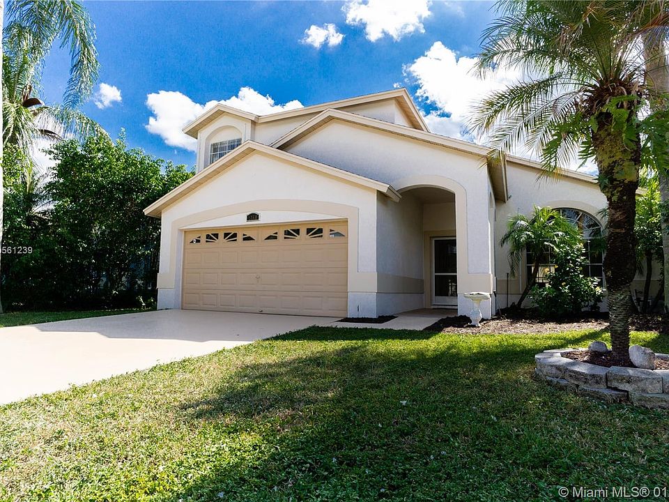 1st image of 5160 Foxhall Pl