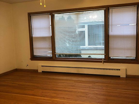 2nd image of 5757 N Elston Ave APT 2F