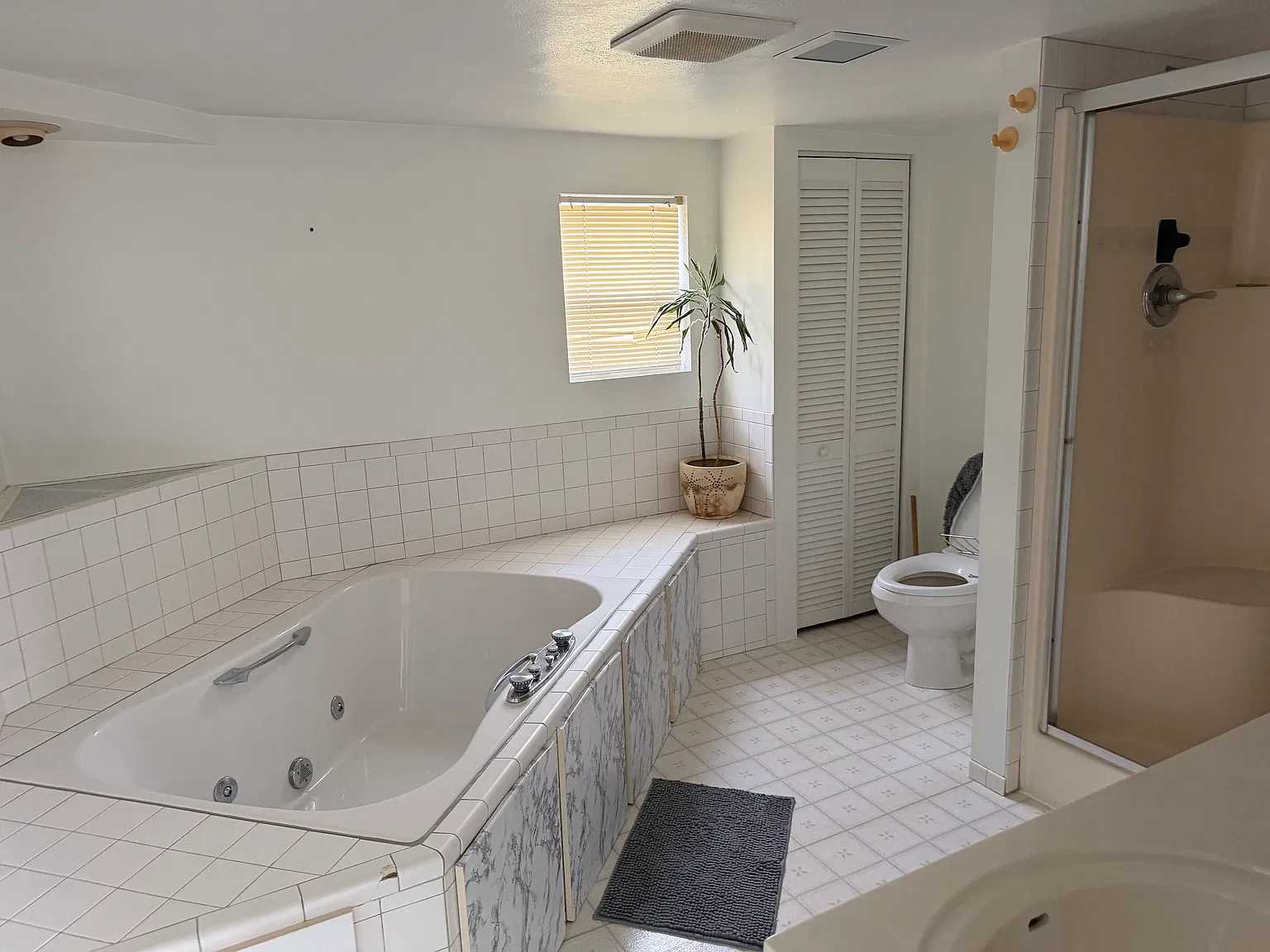 36 Acre Pl — Photo 4