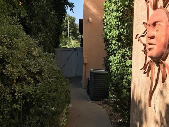 3rd image of 15119 Camphor Way
