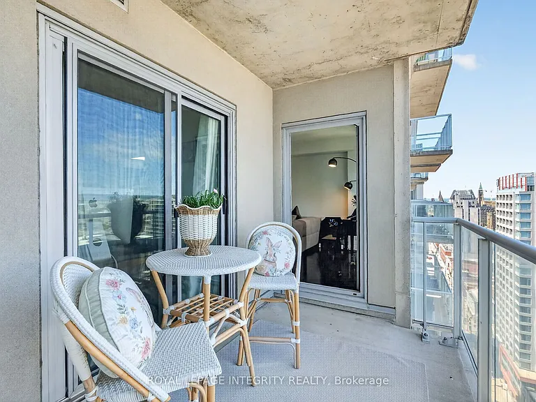 242 Rideau St #2505 — Photo 44