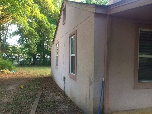 2nd image of 1225 Coleman St