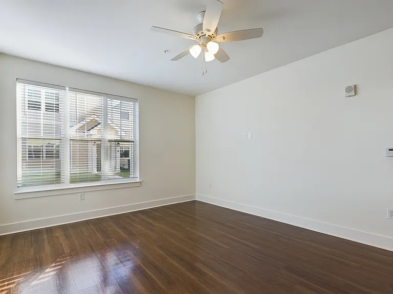 470 Arsdale Ave #29-103 — Photo 3