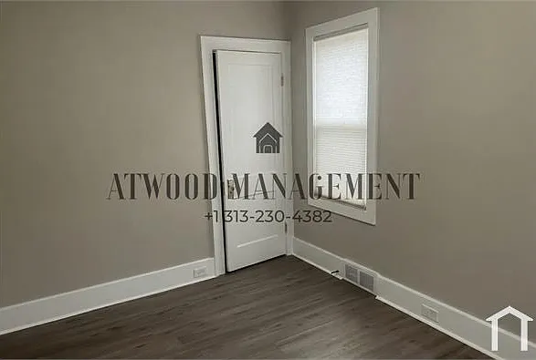 450 Algonquin St — Photo 6