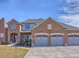 1904 Savanna Dr, Champaign, IL