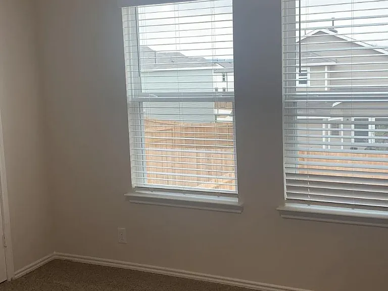 9539 Ranch Loop — Photo 11