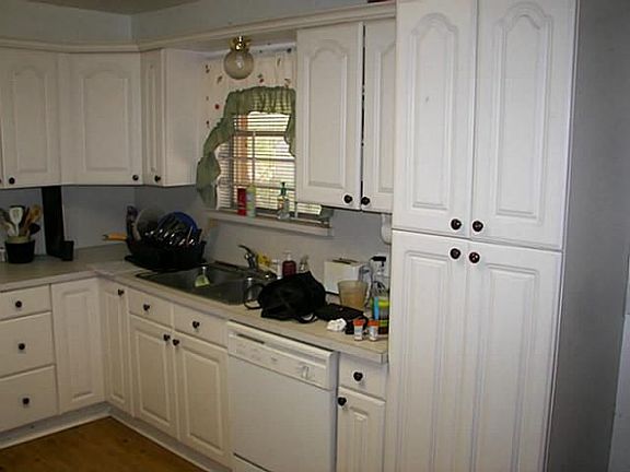 5th image of 5204 Bakers Ln