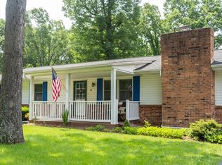 69 Greenway Rd, Stuarts Draft, VA 24477