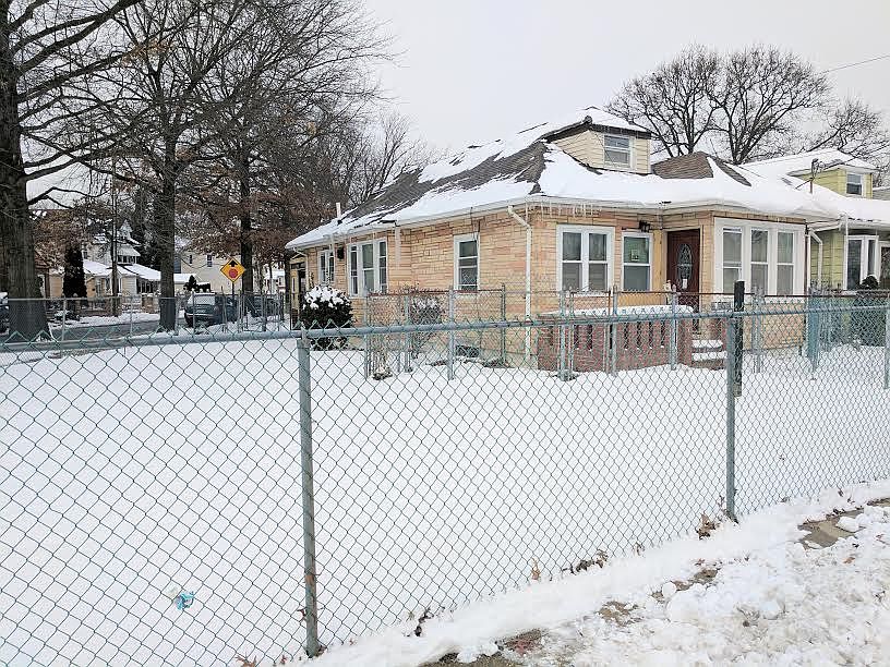1st image of 17503 Sayres Ave #2B