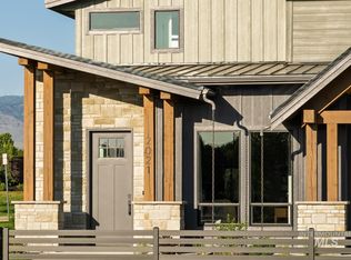 2021 W Freya Ct, Eagle, ID 83616