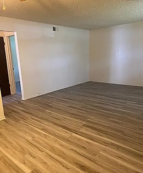 6446 Auburn Blvd #1 — Photo 4