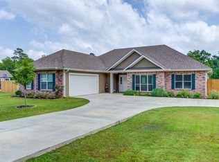 185 Acorn Dr, Lufkin, TX 75904