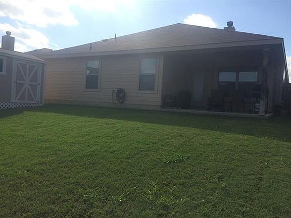 4th image of 2309 Wakecrest Dr