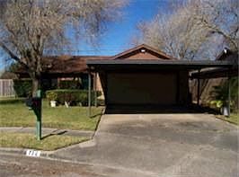 1st image of 712 Monterrey Dr