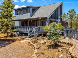 3355 Turkey Run, Overgaard, AZ 85933