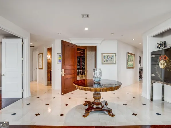 750 Park Ave NE APT 14W, Atlanta, GA 30326