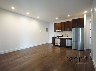 22 Harrison Pl #2B, Brooklyn, NY 11206