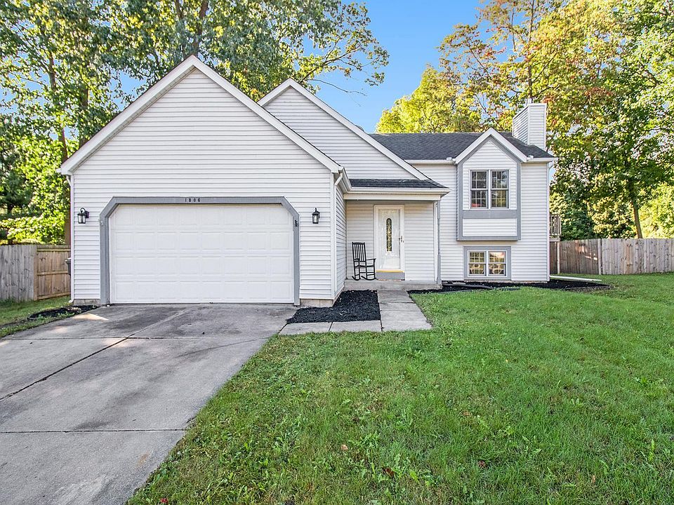 1st image of 1806 Cross Creek Dr