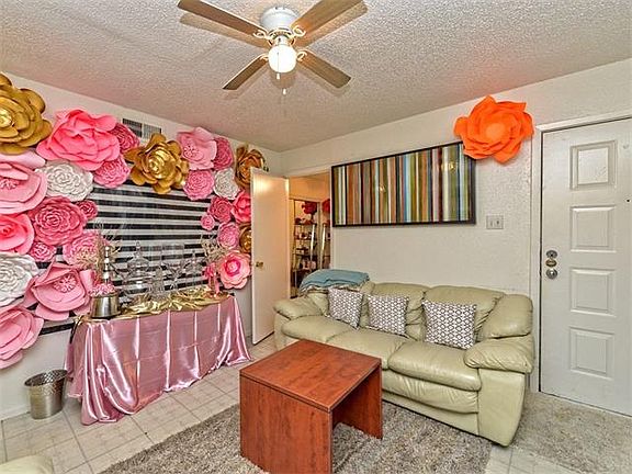 3rd image of 1840 Burton Dr APT 221