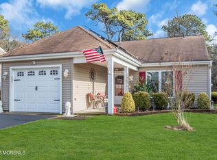 16 Flintshire Ter, Manchester, NJ 08759