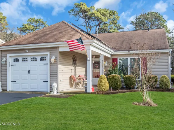 16 Flintshire Terrace, Manchester, NJ 08759
