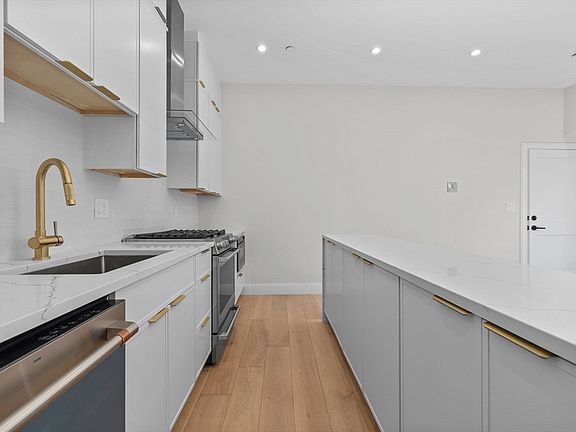 3rd image of 747 Cambridge St #2