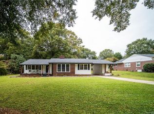 519 Hawthorne Ln, Gastonia, NC 28054