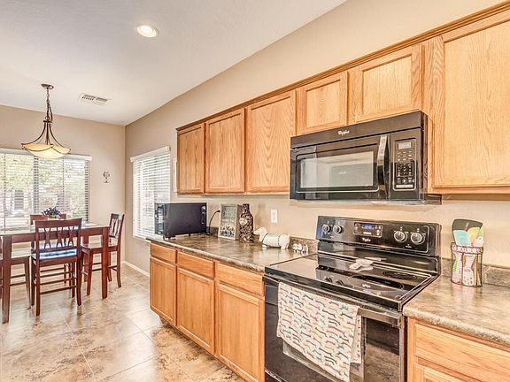 3rd image of 525 E Bradstock Way