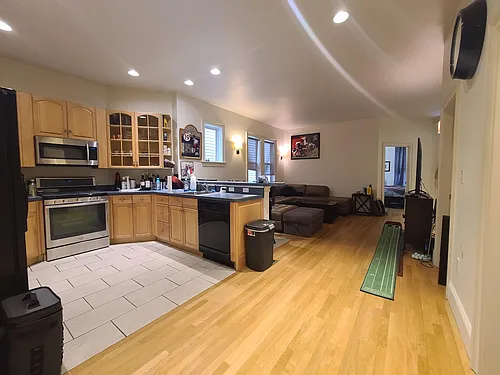 42 N St #1 Photo 1
