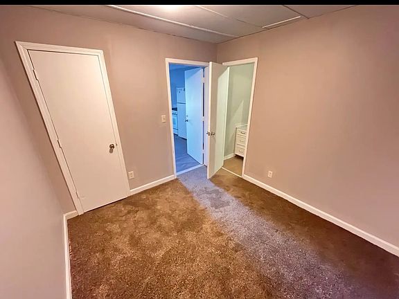 2nd image of 736 Vincent Ave NE