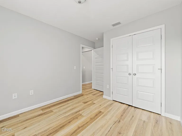 3835 Avon Rd #B3 — Photo 8