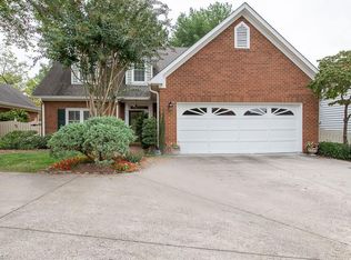 201 Summerour Ct, Winston Salem, NC 27106