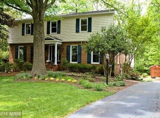 2418 Luckett Ave, Vienna, VA 22180