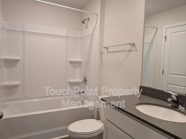 5132 Hyrule Dr — Photo 12