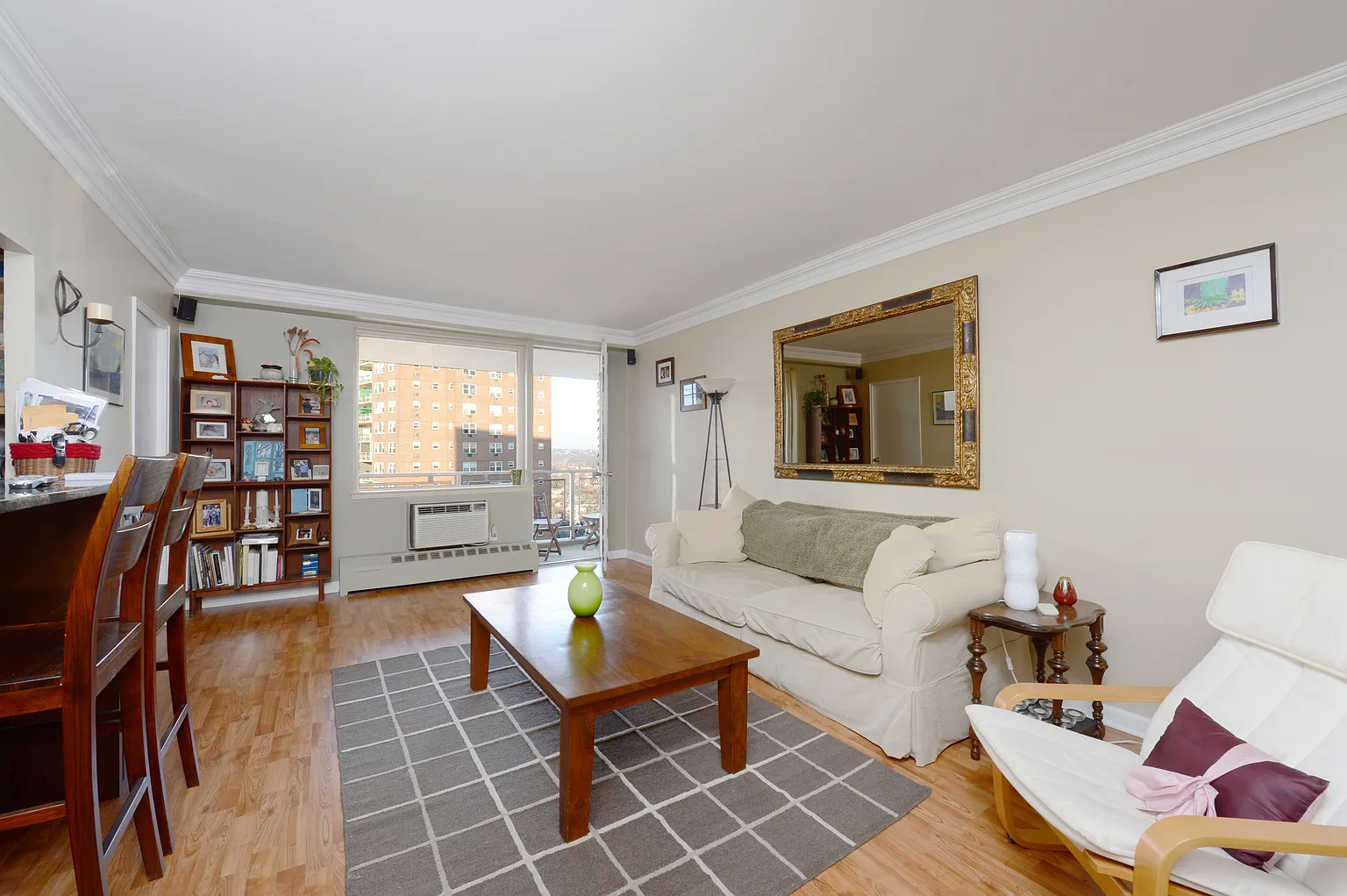 5700 Arlington Ave APT 17V photo 1