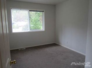 6014 SW Old Clifton Rd, Pt Orchard, WA 98367