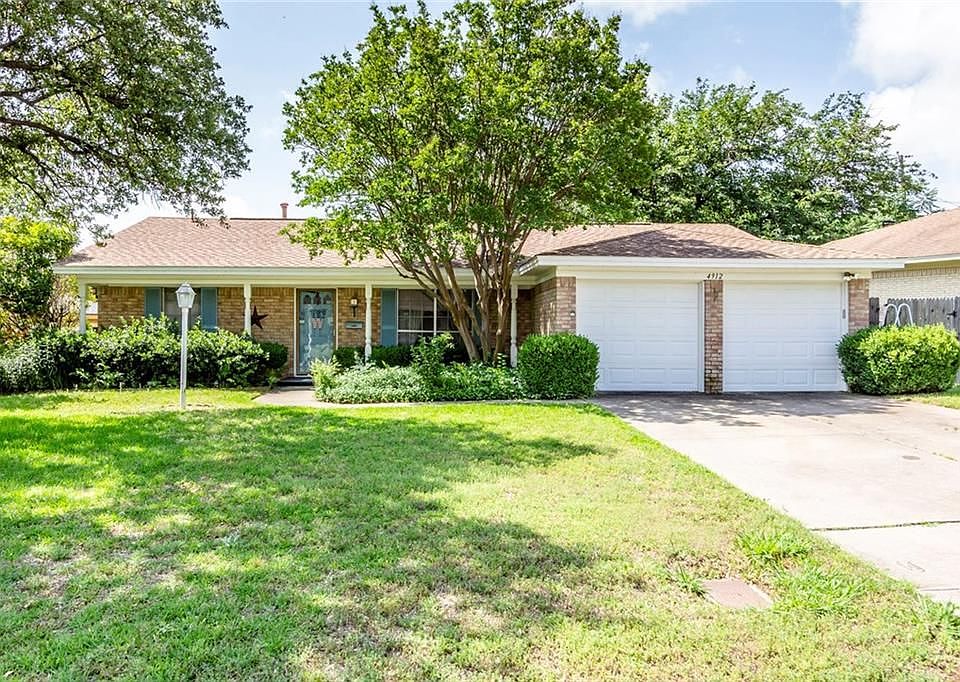 1st image of 4912 Emerald Lake Dr