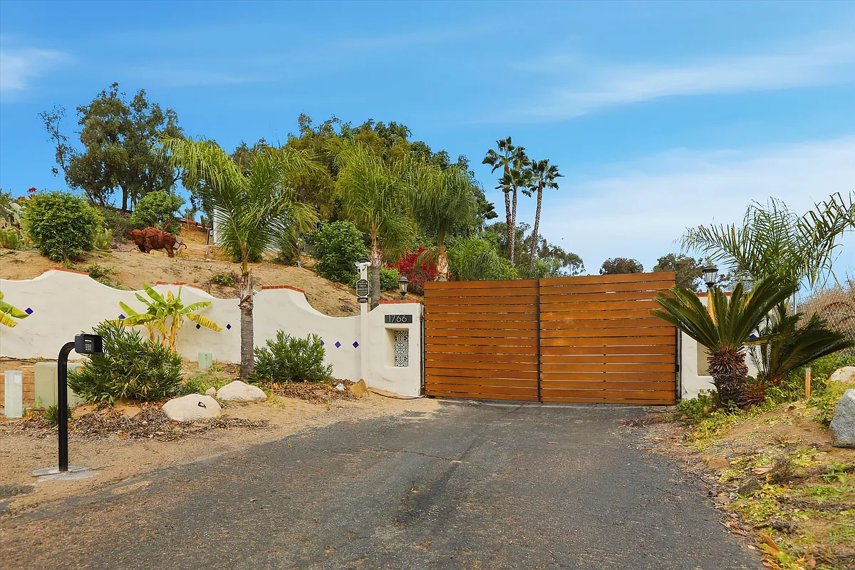 Building Photo - 1766 Treseder Cir