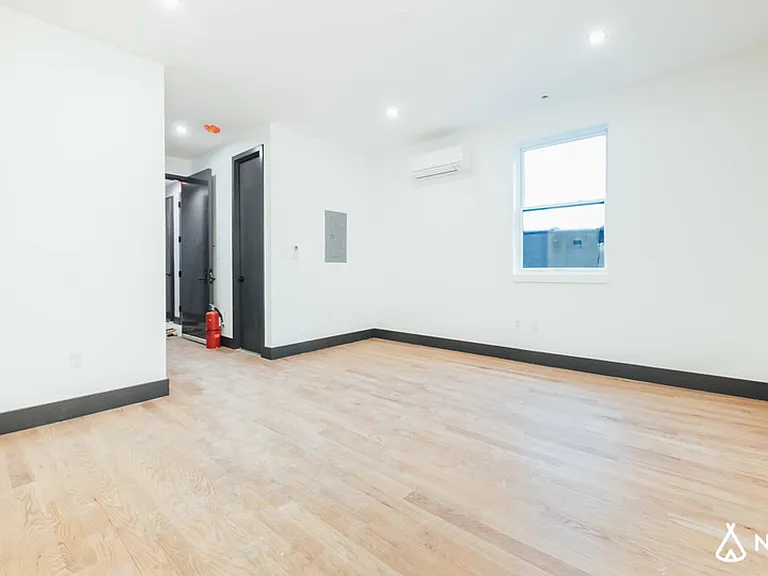 1079 Carroll St #3C — Photo 11
