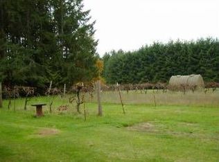 90 E Keen Rd, Grapeview, WA 98546