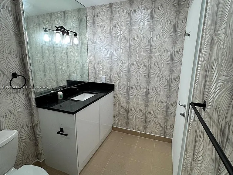 300 S Biscayne Blvd #L-1218 — Photo 39